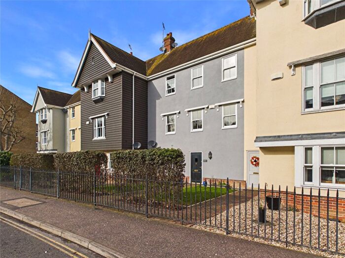 3 Bedroom Terraced House For Sale In St. Peters Street, Colchester, CO1