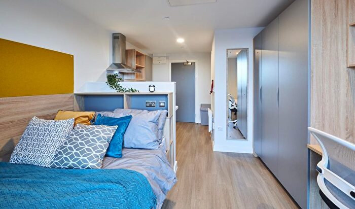 1 Bedroom Flat To Rent In Mansfield Road, Nottingham, NG1