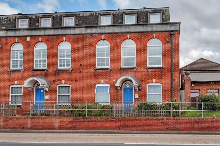 1 Bedroom Flat For Sale In East Street, Andover, SP10