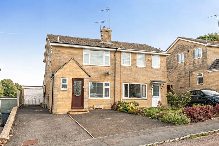 3 Bedroom Semi-detached House For Sale In Park Road, Chipping Norton, OX7