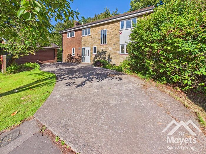 4 Bedroom Detached House To Rent In Heathfield Park, Blackburn. Lancs., BB2