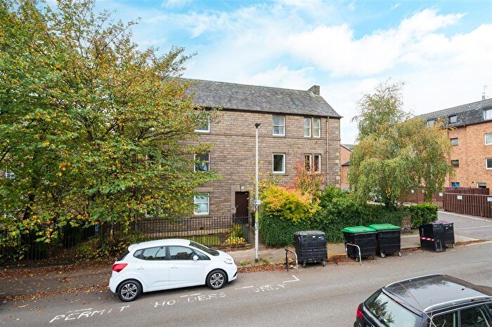 1 Bedroom Property For Sale In London Road, Edinburgh, EH7