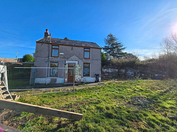 2 Bedroom Detached House For Sale In Ty Segur, Neath, SA11