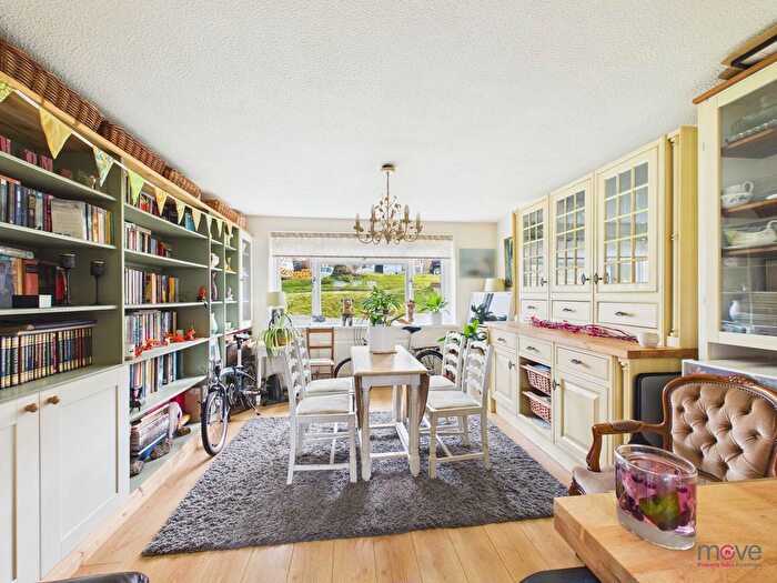 5 Bedroom Semi Detached House For Sale In Winchester Drive, Tuffley, GL4