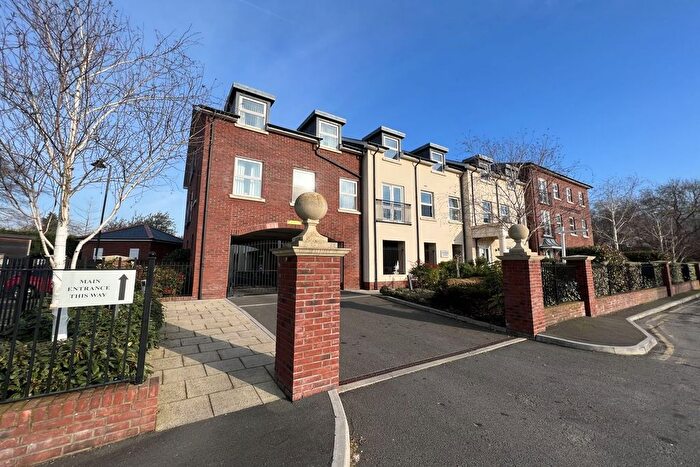 1 Bedroom Property For Sale In Monmouth Road, Abergavenny, NP7