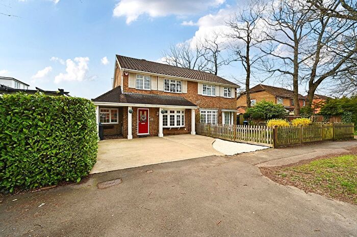 3 Bedroom Semi-Detached House For Sale In Chapel Road, Smallfield, RH6