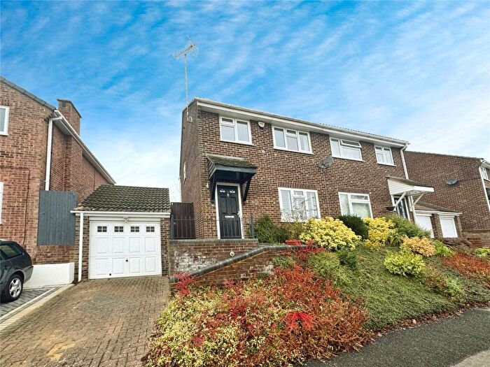 3 Bedroom Semi-Detached House To Rent In Cedar Grove, Hempstead, Kent, ME7