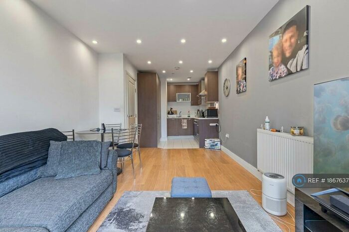 1 Bedroom Flat To Rent In Wilson Tower, London, E1