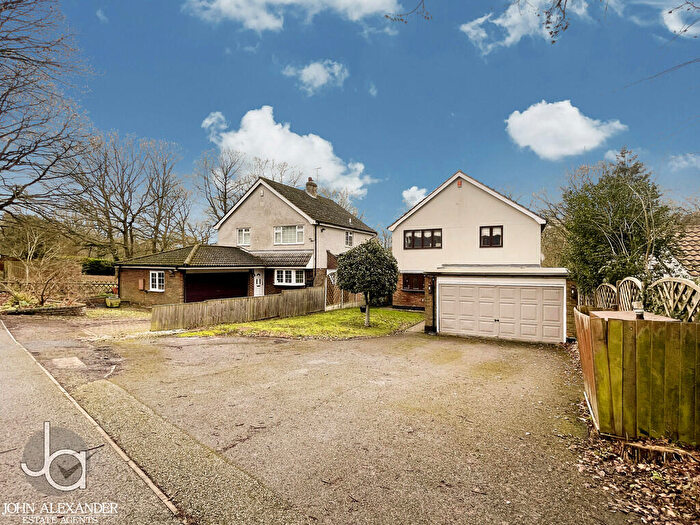 4 Bedroom Detached House For Sale In Paddock Chase, Wickham Bishops, CM8