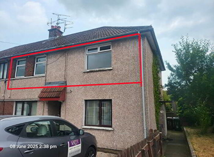 2 Bedroom 1st Floor Flats For Sale In Glenkeen Drive, Greenisland, BT38