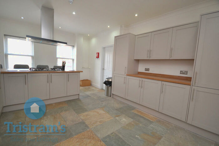 7 Bedroom Semi-Detached House To Rent In Rectory Road, West Bridgford, NG2