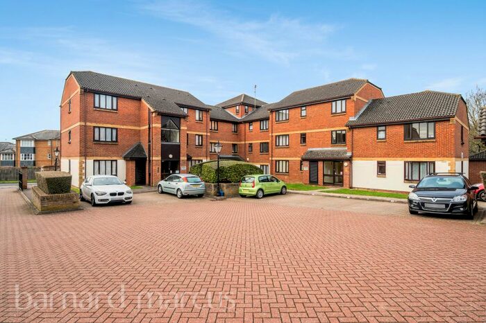 1 Bedroom Flat To Rent In Kirk Rise, Sutton, SM1