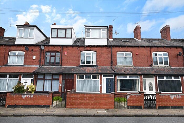 4 Bedroom Terraced House To Rent In Cross Flatts Place, Leeds, West Yorkshire, LS11