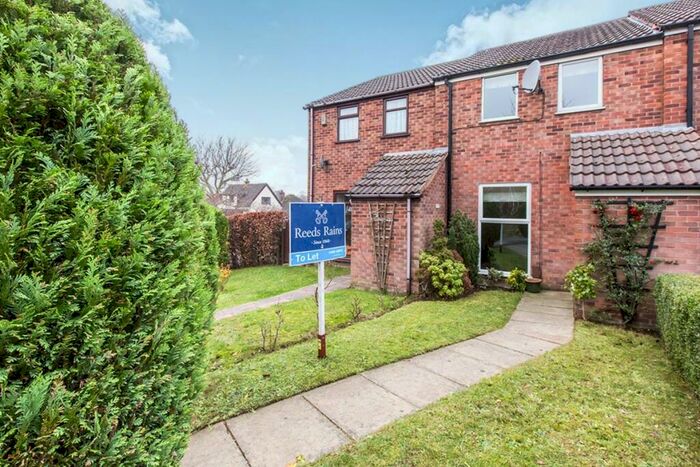 2 Bedroom Terraced House To Rent In Tarn Mount, Macclesfield, Cheshire, SK11