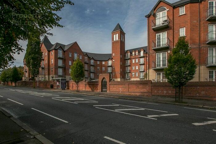 2 Bedroom Flat To Rent In Bell Towers South, Belfast, BT6