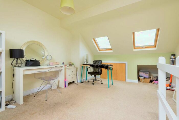 3 Bedroom Terraced House For Sale In Slate Street, Sheffield, S2