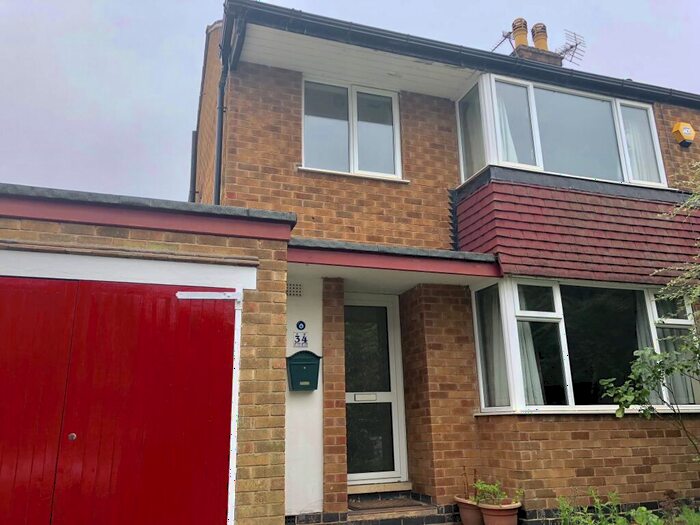 3 Bedroom House To Rent In Kent Road, Nottingham, NG3