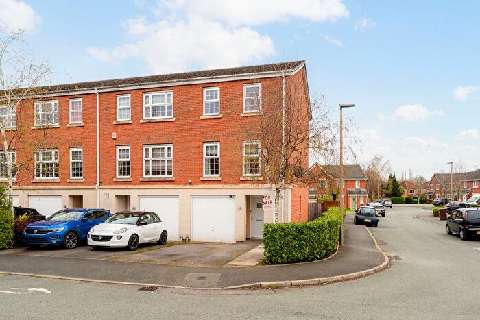 3 Bedroom End Terrace House For Sale In Runfield Close, Leigh, Greater Manchester, WN7