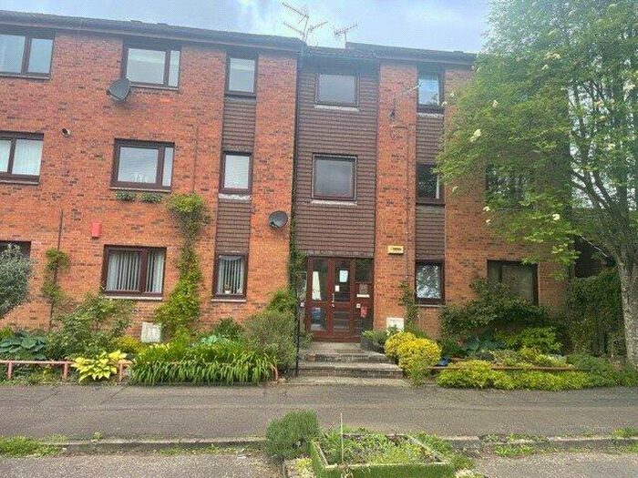 1 Bedroom Flat To Rent In Inchlee Street, Glasgow, G14