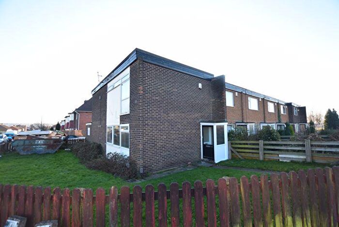 3 Bedroom Terraced House To Rent In Oxclose Lane, Nottingham, NG5