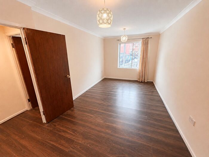 1 Bedroom Flat To Rent In Stokes Croft, Bristol, BS1