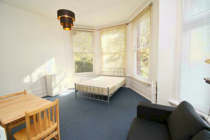 Studio To Rent In Church Crescent, Muswell Hill, N10
