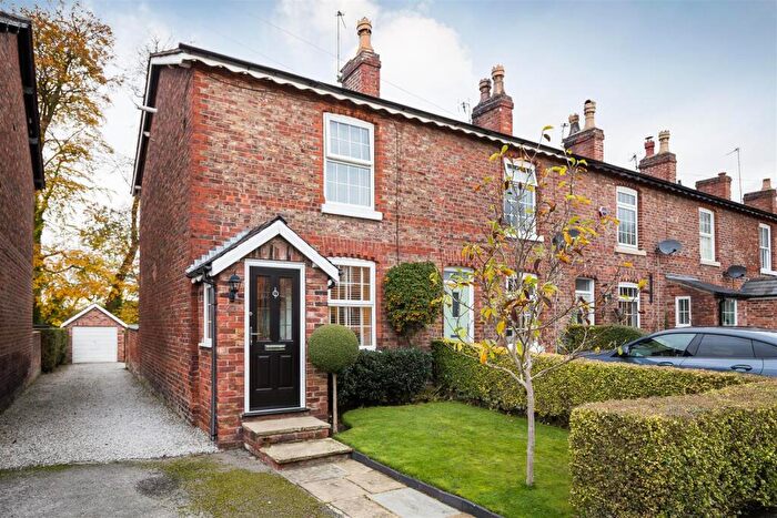 2 Bedroom End Of Terrace House To Rent In Park Road, Wilmslow, Cheshire, SK9