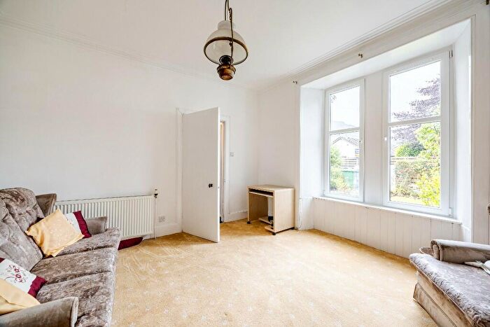 2 Bedroom Terraced House For Sale In Ben Arthur Pace, Lochgoilhead, PA24
