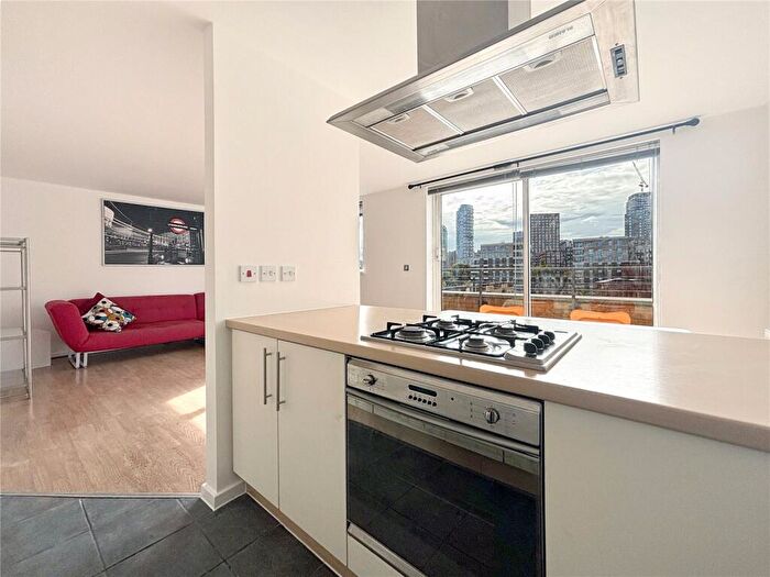 1 Bedroom Flat To Rent In Follett Street, London, E14