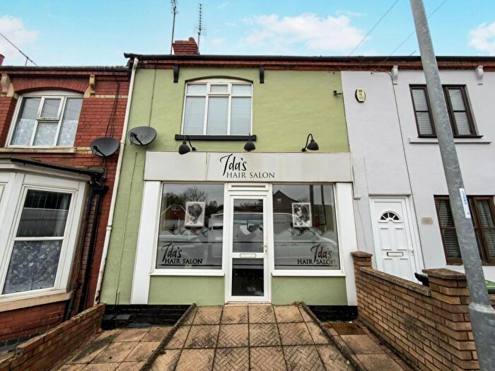 2 Bedroom Terraced House For Sale In Ealing Terrace, Rushden, NN10