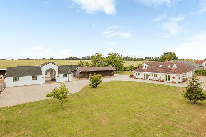 4 Bedroom Chalet For Sale In Clare, Sudbury, Suffolk, CO10