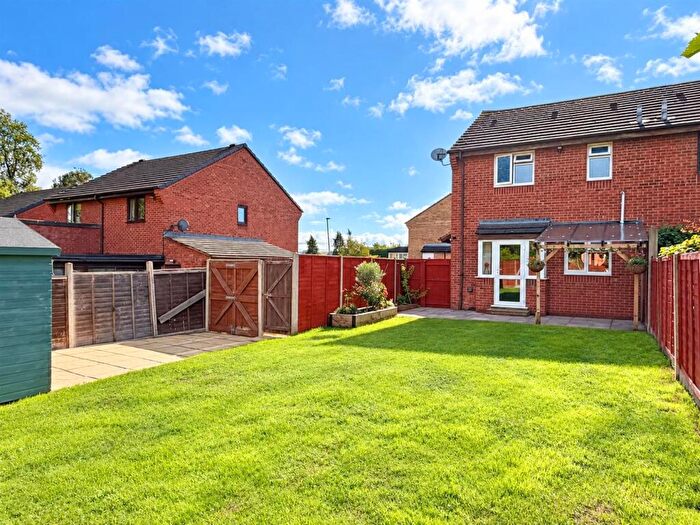 1 Bedroom House For Sale In Fallowfield Close, Hereford, HR2