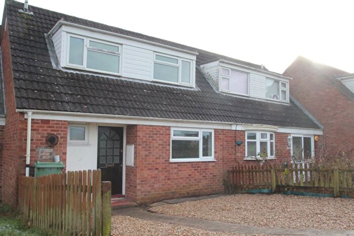3 Bedroom Terraced House To Rent In Fieldcourt Gardens, Quedgeley, Gloucester, GL2
