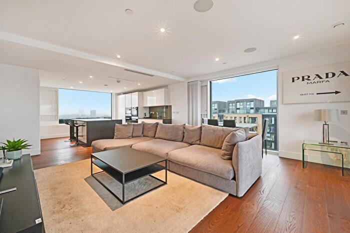 3 Bedroom Flat To Rent In Ravensbourne Apartments, Fulham Riverside, London, SW6