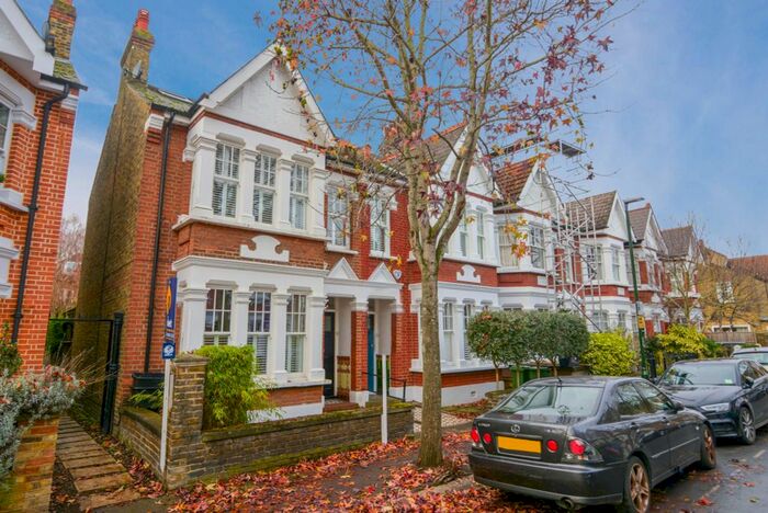 5 Bedroom Detached House To Rent In Defoe Avenue, Richmond, Surrey, Uk, TW9