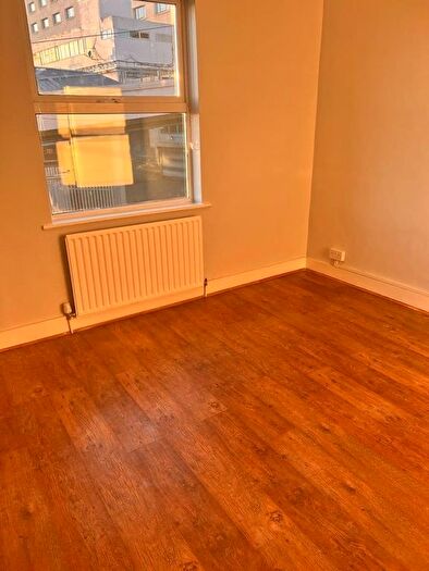 1 Bedroom Flat To Rent In London Road, Wembley, HA9