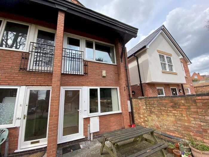 2 Bedroom Semi-Detached House To Rent In St. James Road, Leicester, LE2