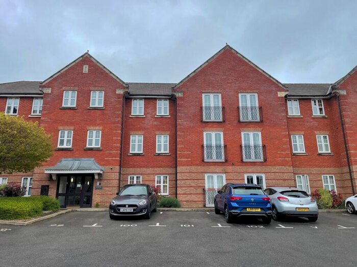 2 Bedroom Apartment To Rent In Thornbury Close, London, NW7