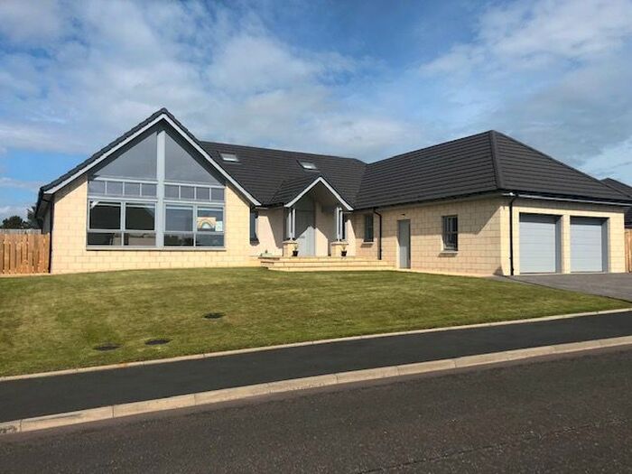 5 Bedroom Bungalow To Rent In Loch View, Westhill, AB32