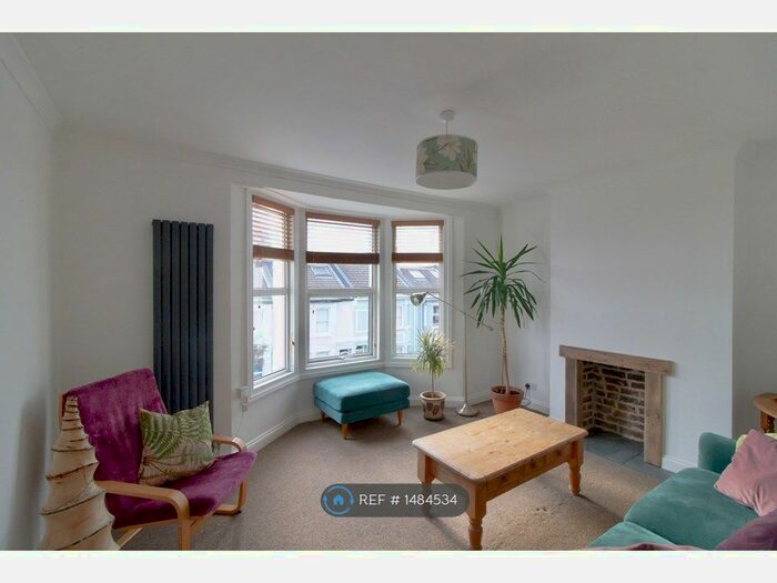 3 Bedroom Maisonette To Rent In Bonchurch Road, Brighton, BN2