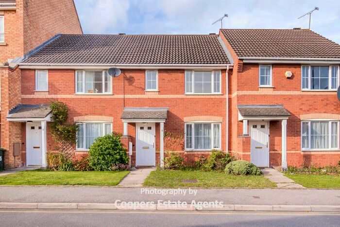 3 Bedroom Terraced House To Rent In Furlong Road, Parkside, Coventry, CV1