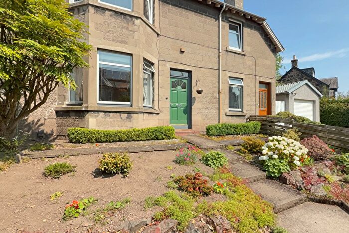 2 Bedroom Flat For Sale In Craigie Road, Perth, PH2