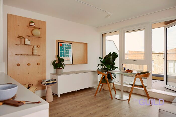 Studio To Rent In Scape House, Walnut Tree Close, Guildford, Surrey, GU1