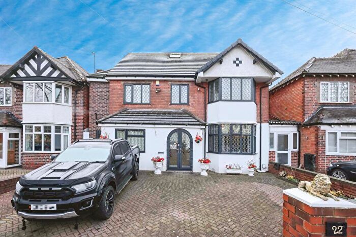 7 Bedroom Detached House For Sale In Victoria Road, Acocks Green, Birmingham, B27