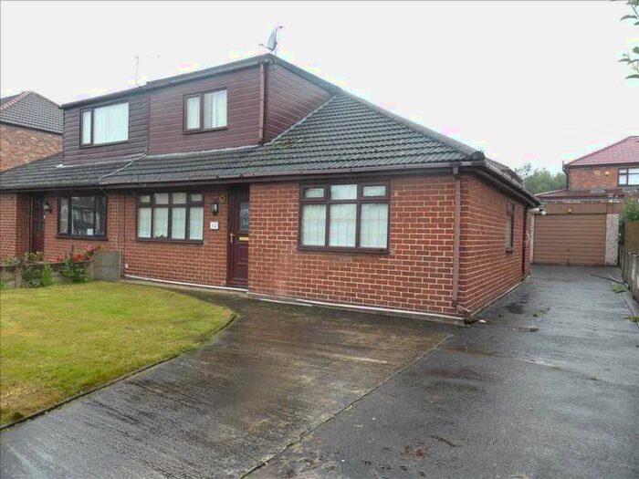 Houses for sale in NewtonleWillows, Merseyside