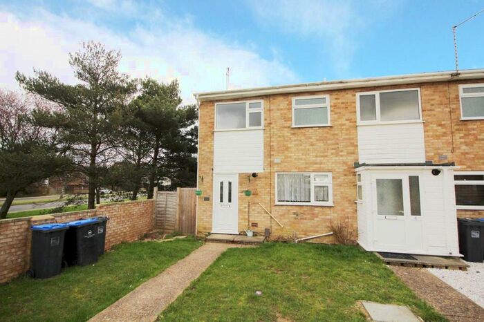 2 Bedroom End Of Terrace House To Rent In Redwood Close, Worthing, West Sussex, BN13