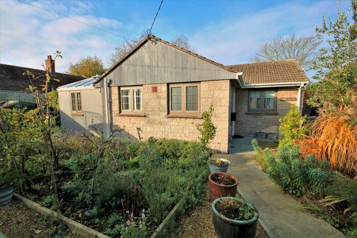 2 Bedroom Detached Bungalow For Sale In Fine Lane, Shorwell, Newport PO30