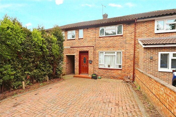 3 Bedroom Terraced House To Rent In Hanbury Path, Woking, Surrey, GU21
