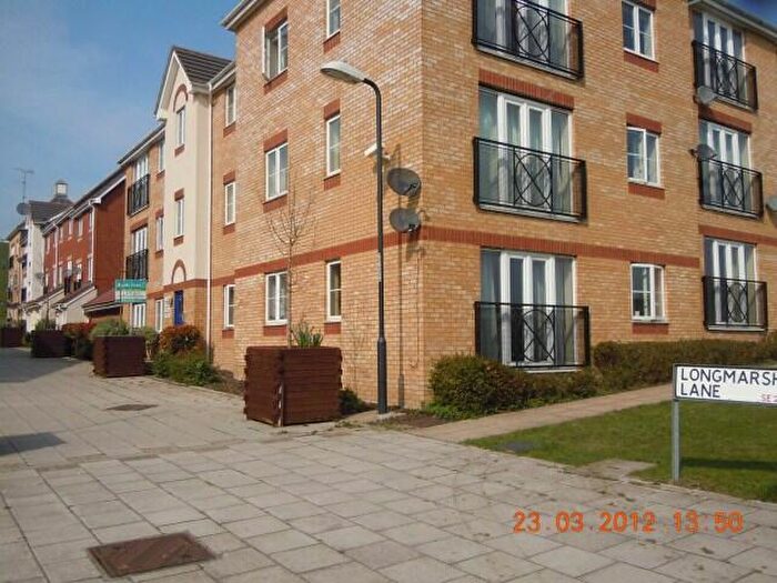2 Bedroom Flat To Rent In Longmarsh Lane, West Thamesmead, London, SE28