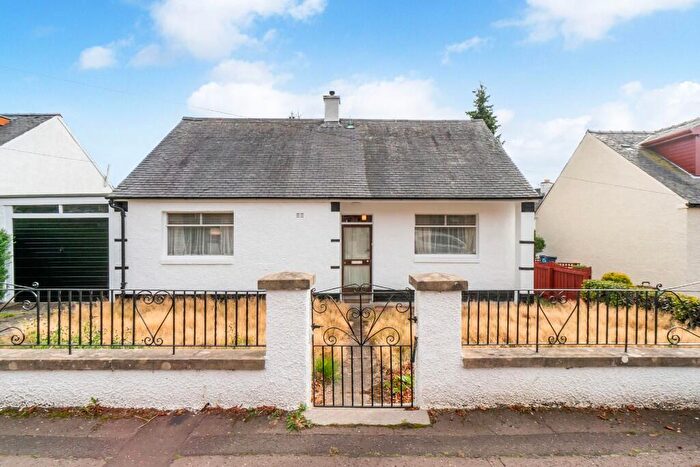4 Bedroom Detached Bungalow For Sale In Woodhall Terrace, Juniper Green, Edinburgh, EH14